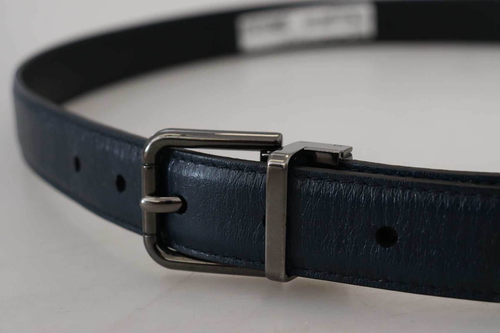Elegante cintura in pelle blu scuro