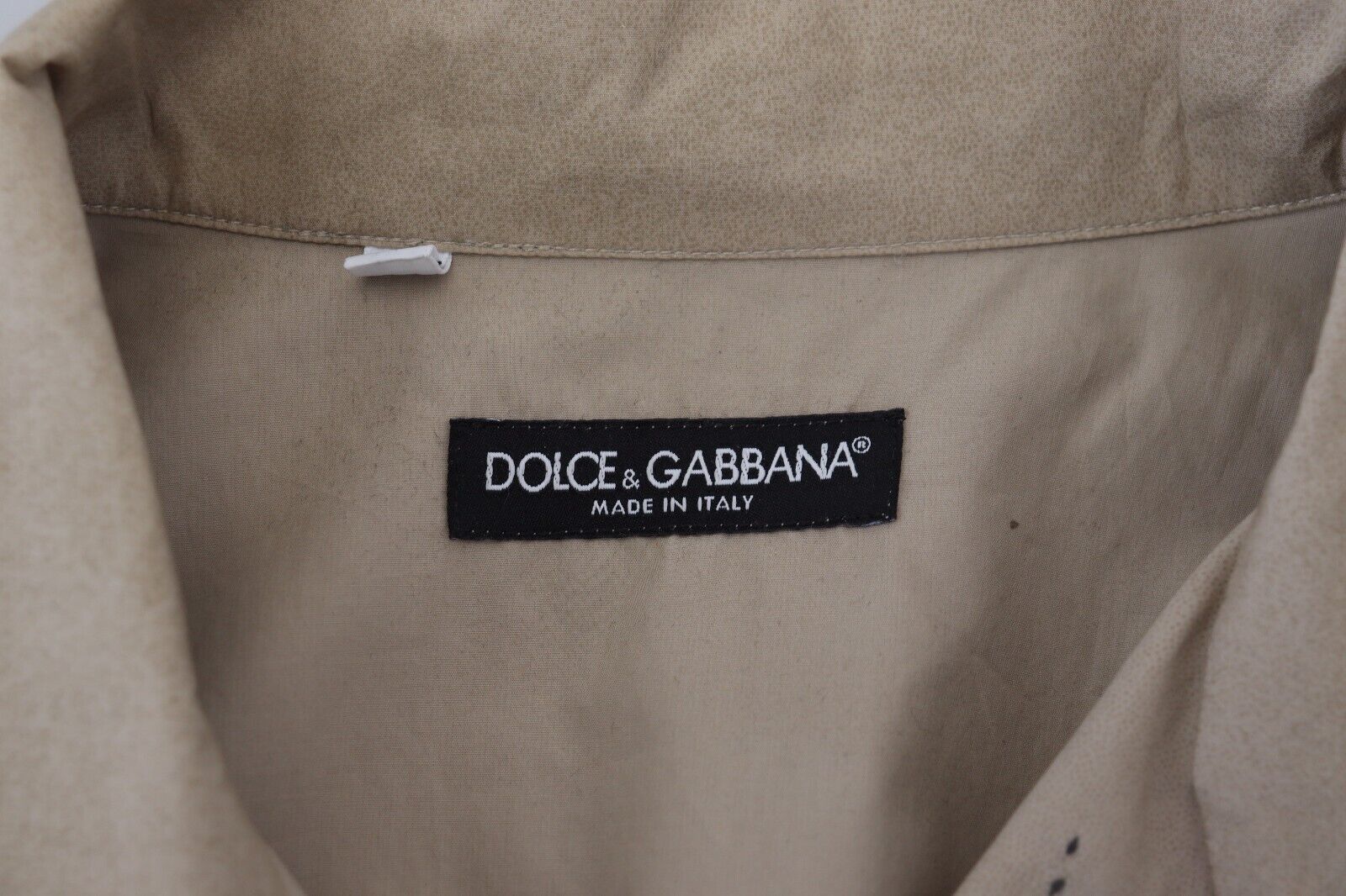 Camicia casual in cotone beige con bottoni