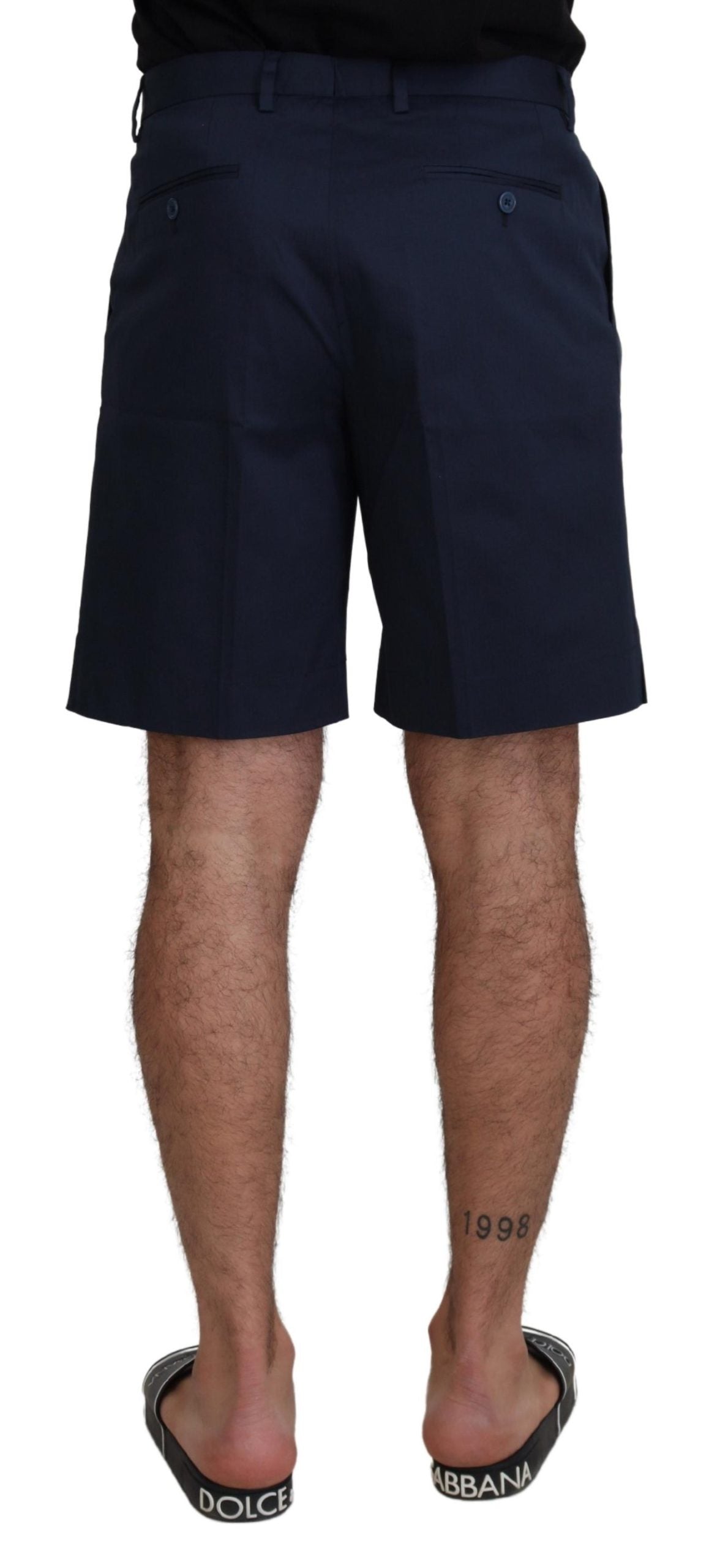 Elegante blaue Chino-Shorts