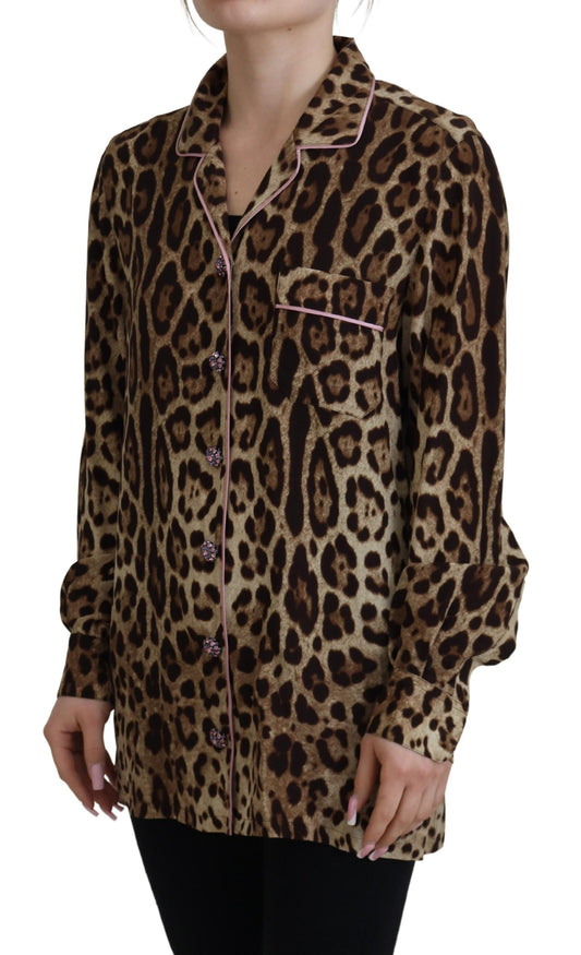Elegante top in seta con stampa leopardata e colletto