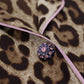 Elegante top in seta con stampa leopardata e colletto