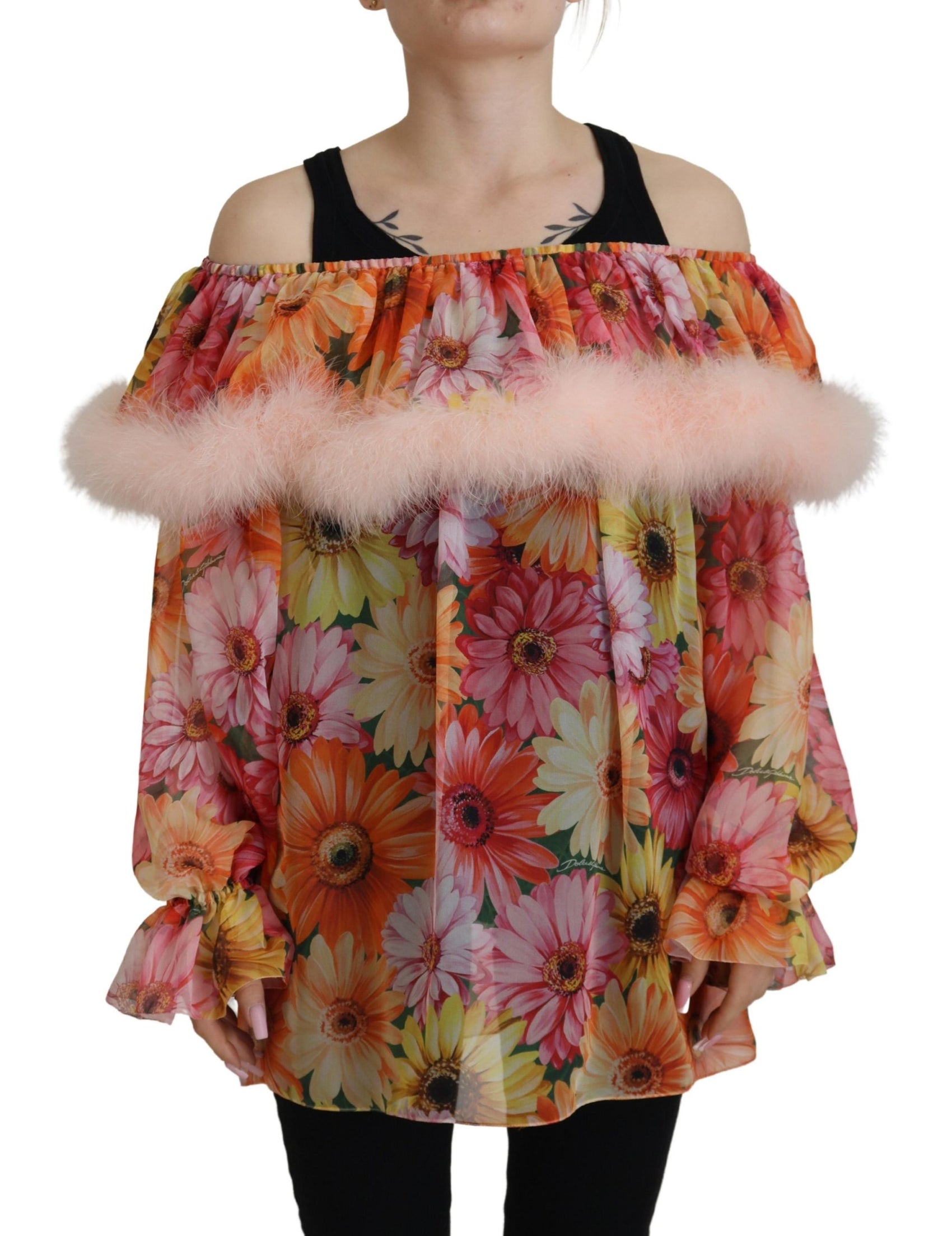 Elegante camicetta floreale in seta con spalle scoperte