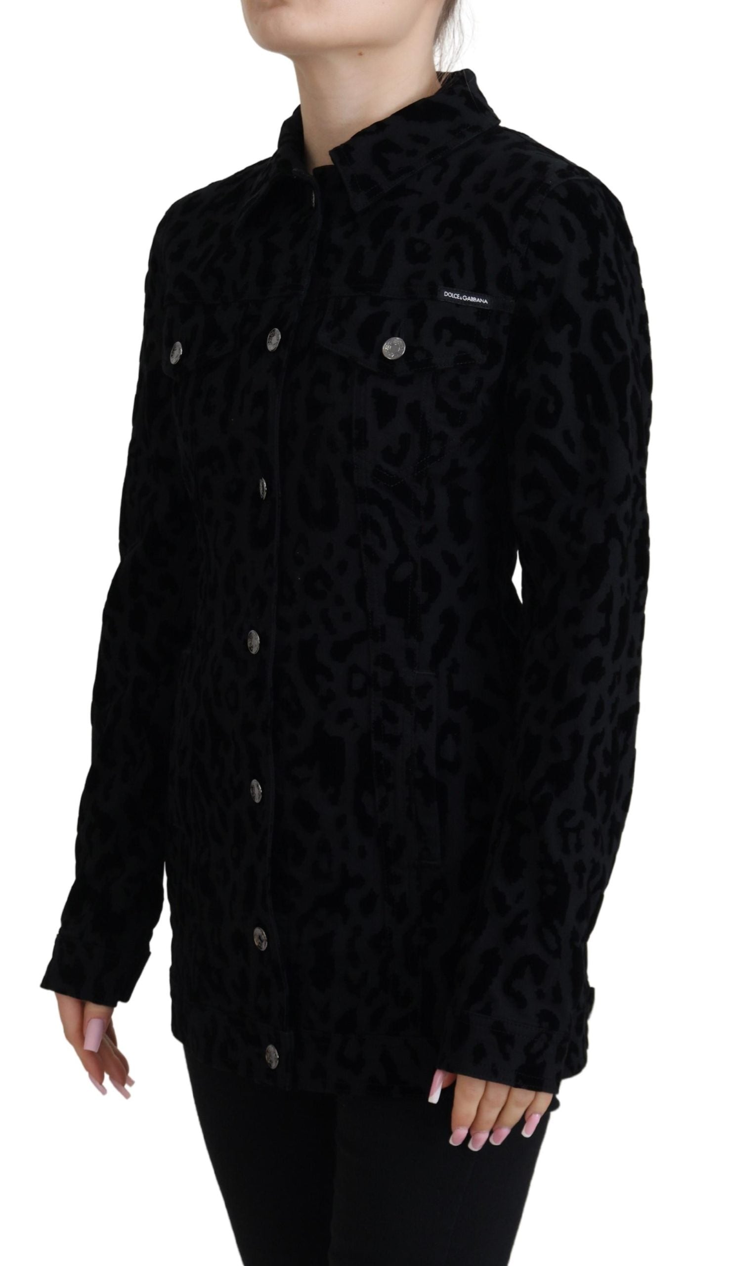Giacca in denim con motivo leopardato chic