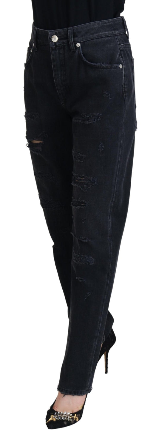 Pantaloni in denim nero chic: valorizza il tuo guardaroba