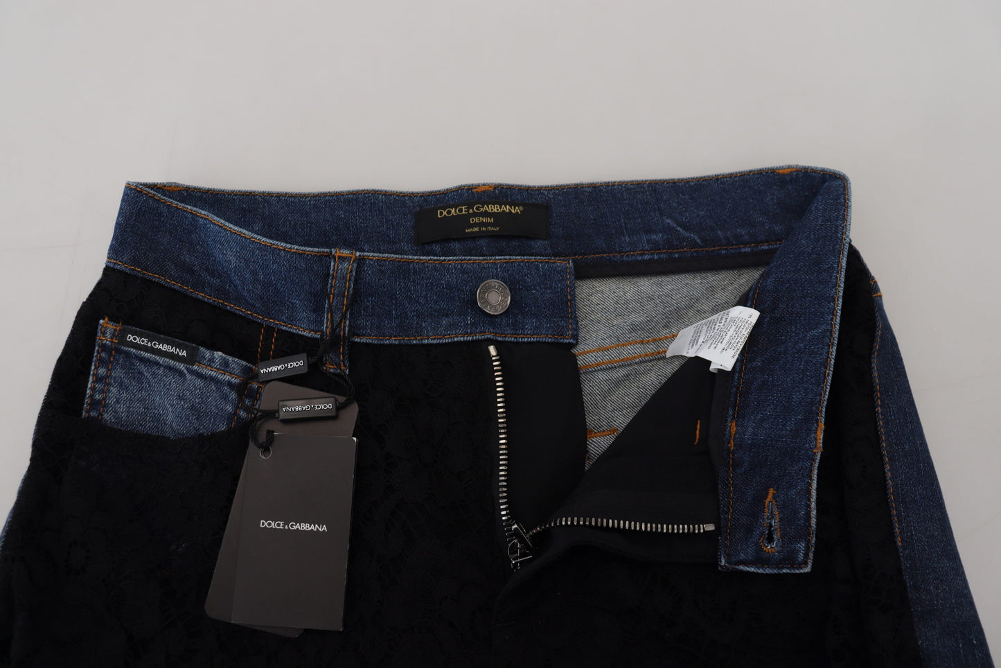 Elegante pizzo floreale davanti denim