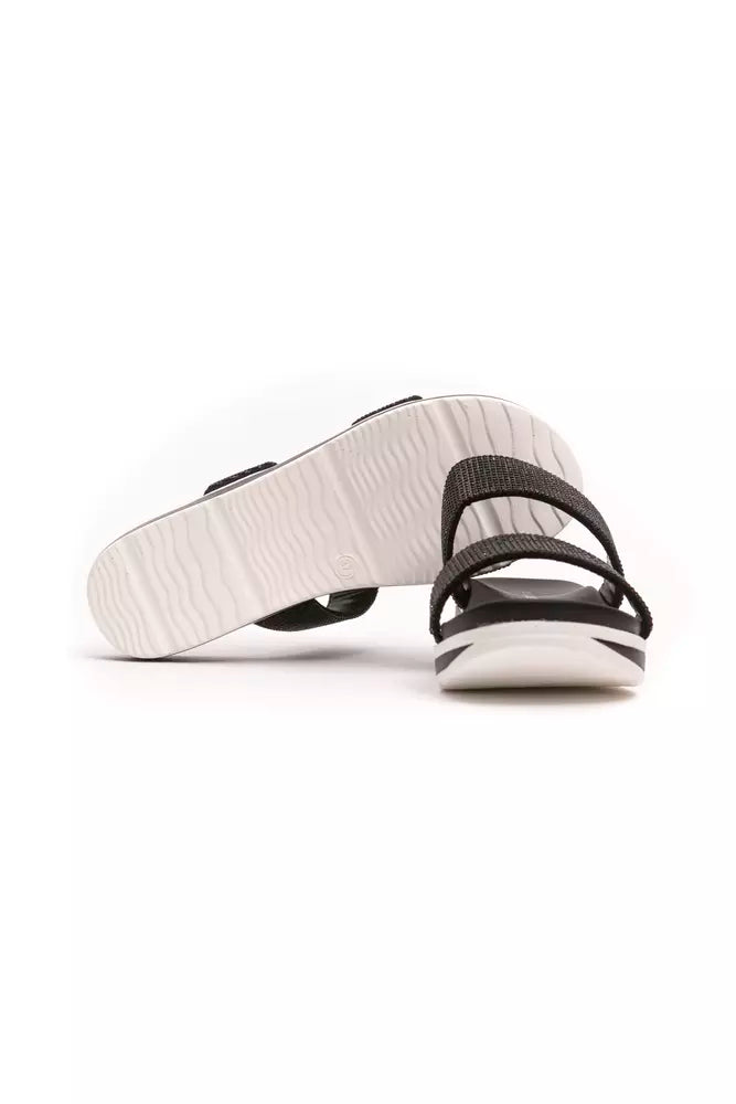 Schicke niedrige Sandalen mit Strass und zwei Riemen