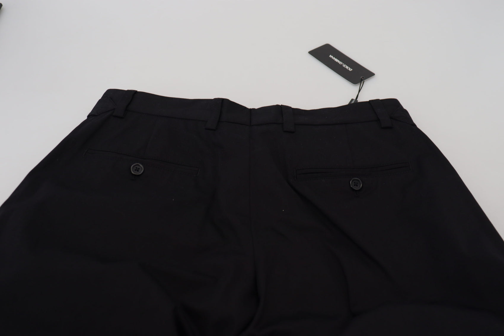 Elegante schwarze italienische Designerhose mit seitlicher Schnalle