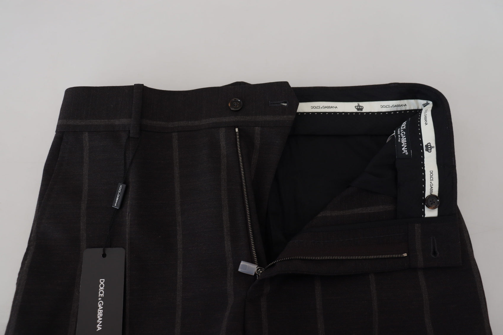 Elegante schwarz gestreifte Chinohose