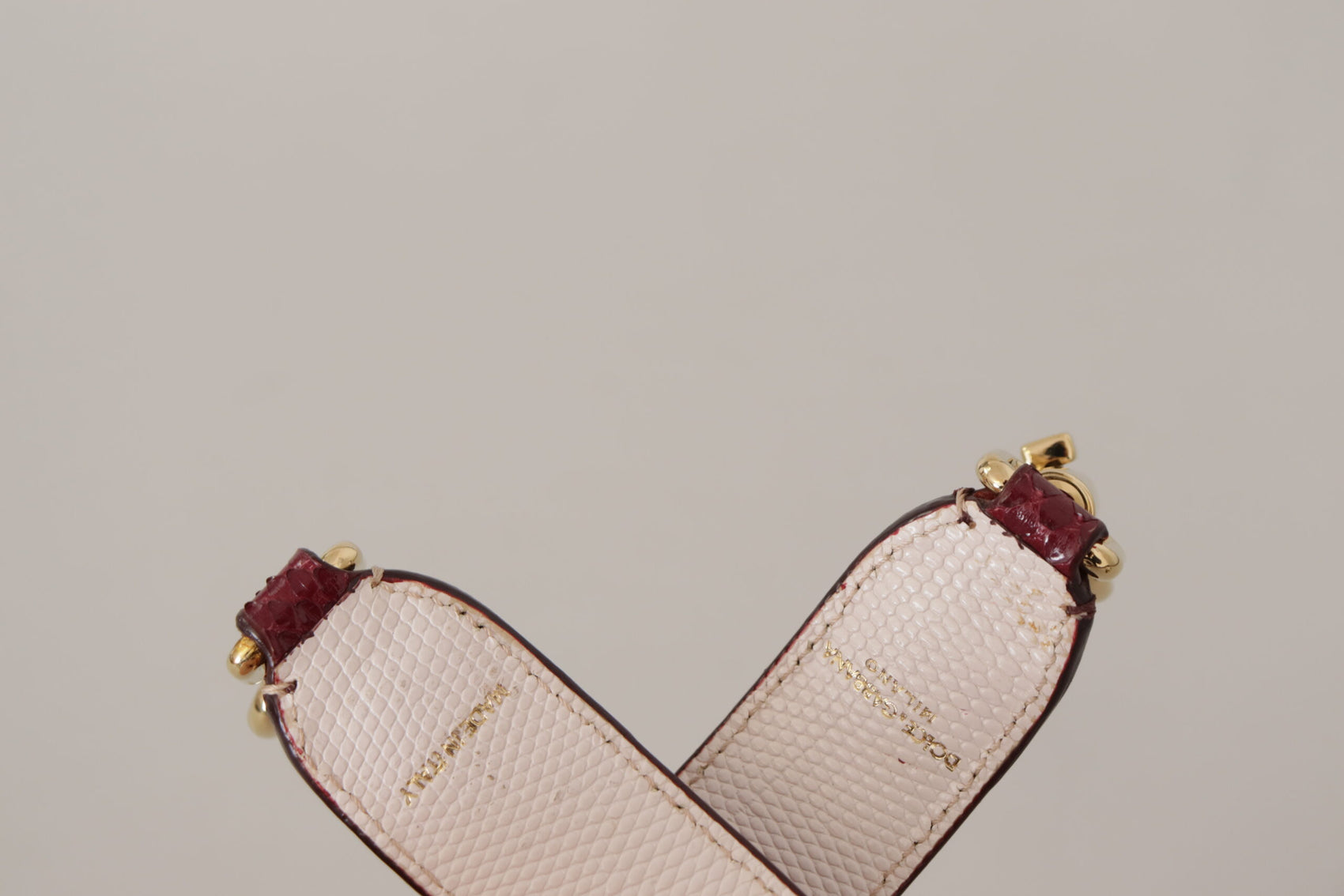 Elegante tracolla per borsa in pelle di pitone color bordeaux