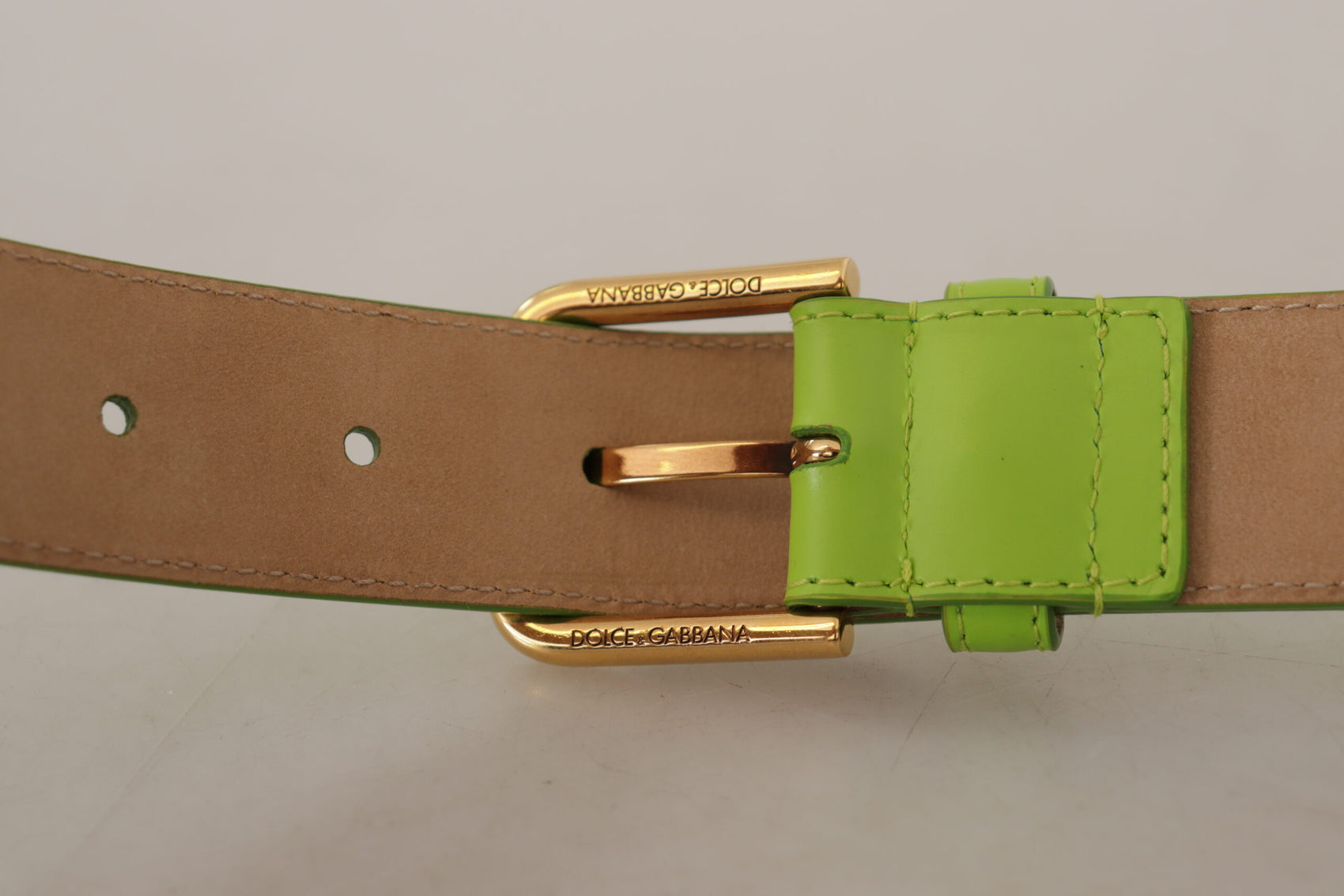 Edler Ledergürtel mit Mini-Taschen-Accessoire