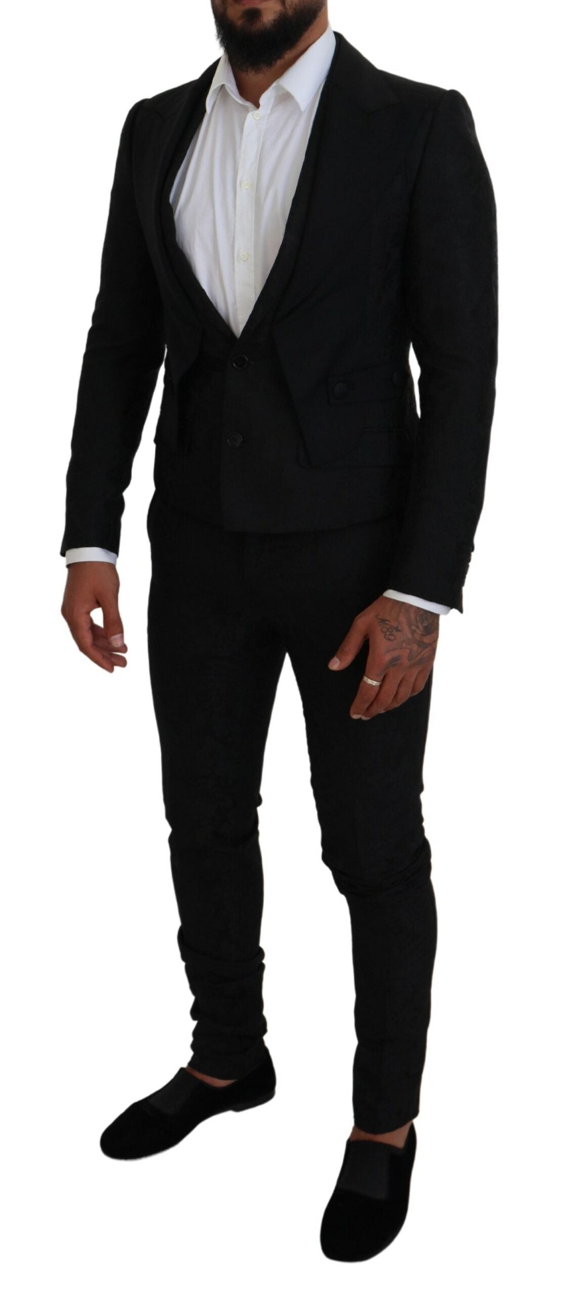 Elegante abito Martini nero per l'uomo moderno