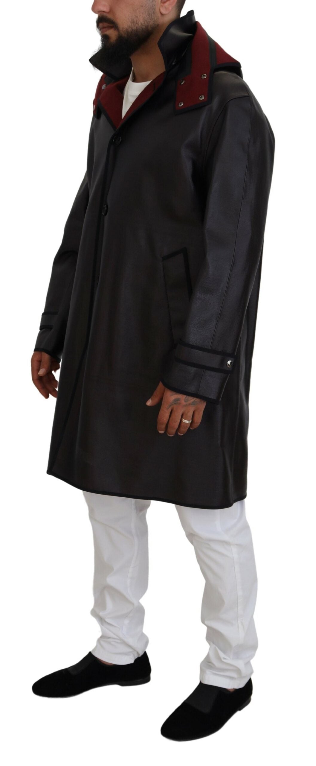 Eleganter Parka mit Kapuze in Schwarz und Bordeaux