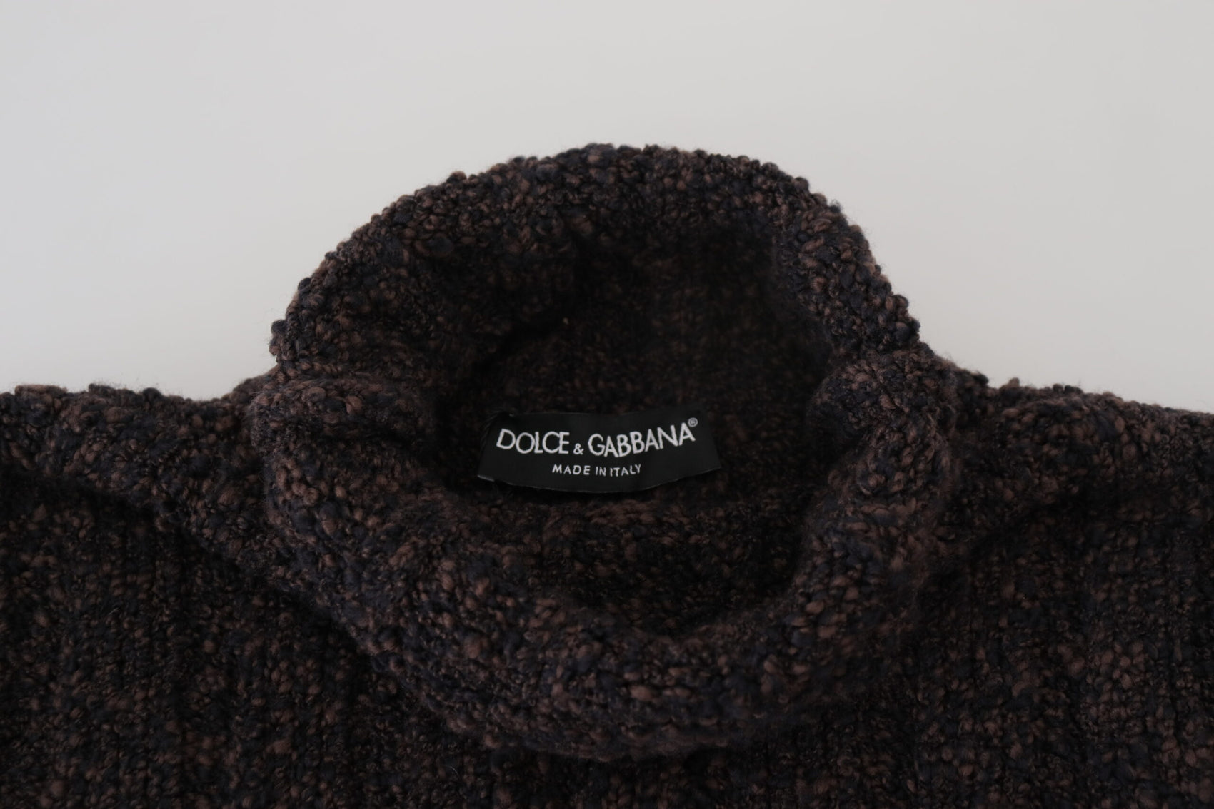 Elegante maglione a collo alto in misto lana