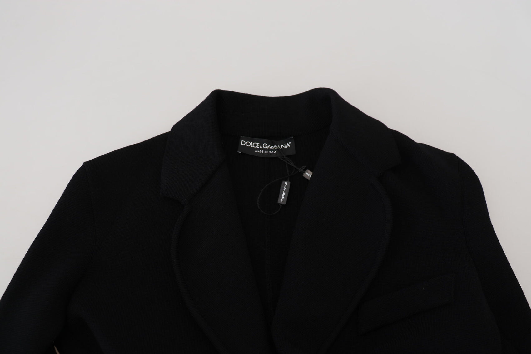 Elegante giacca nera a maniche lunghe