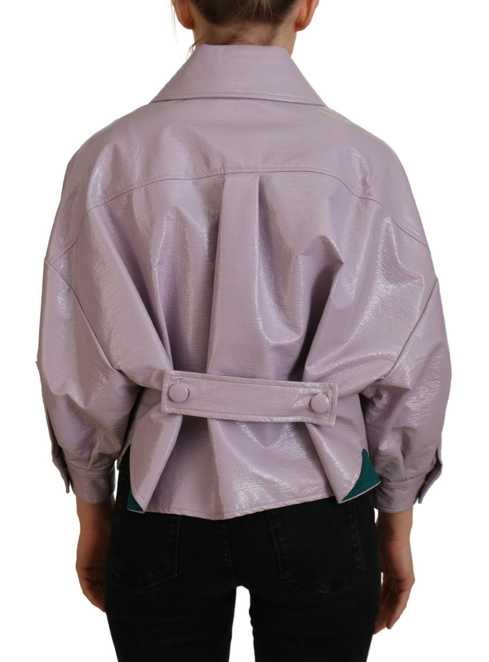 Giacca corta viola chic - Una dichiarazione di stile