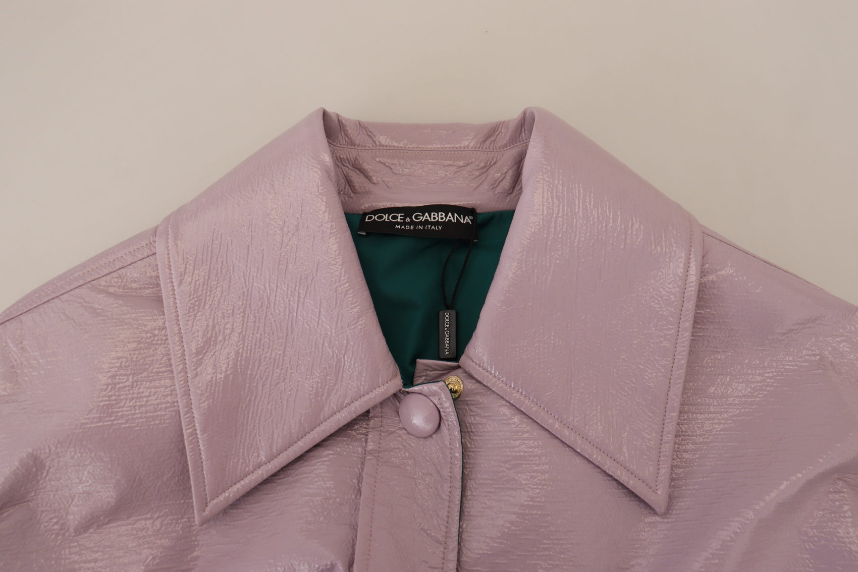 Giacca corta viola chic - Una dichiarazione di stile