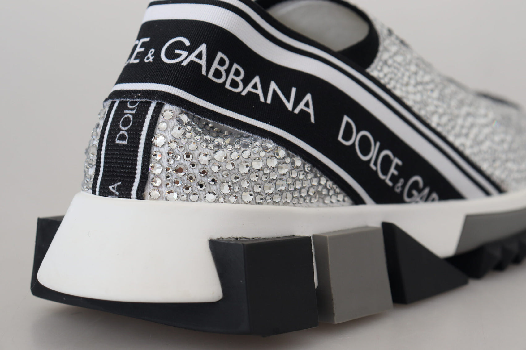 Glitzernde silberne Strass-Sneaker
