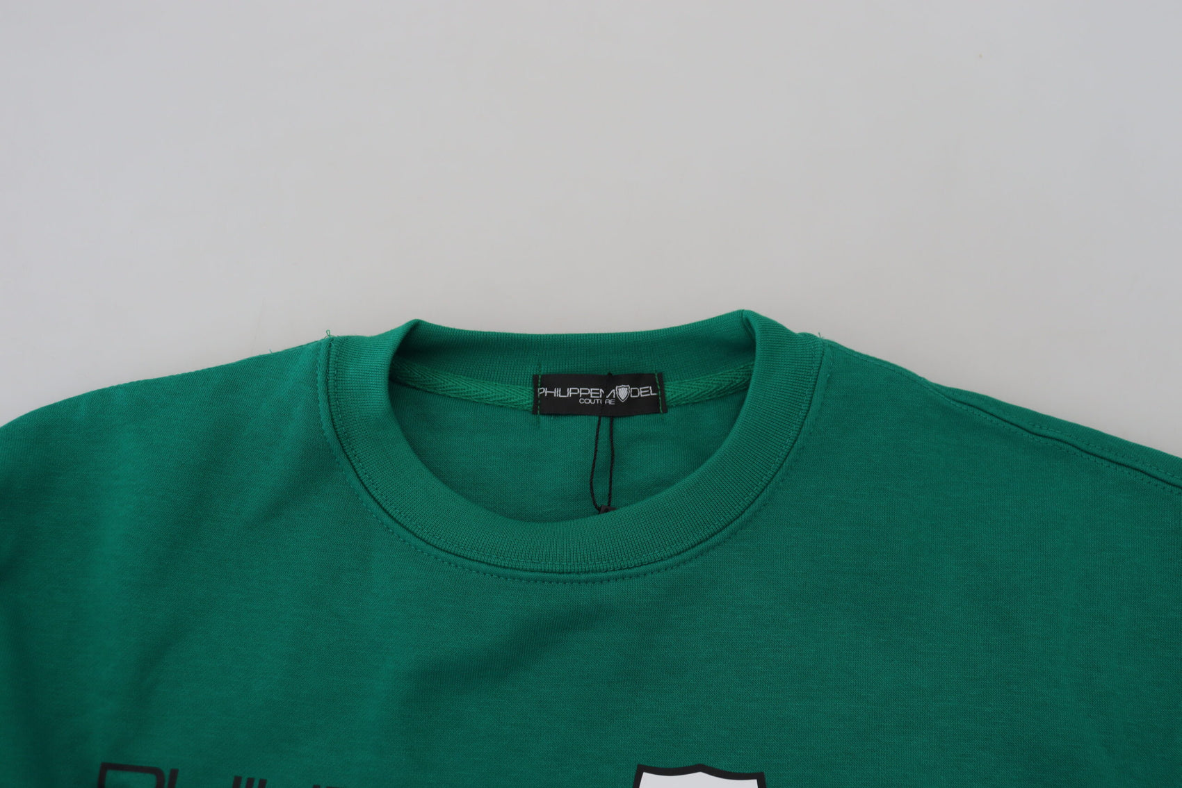 Schicker grüner bedruckter Langarmpullover