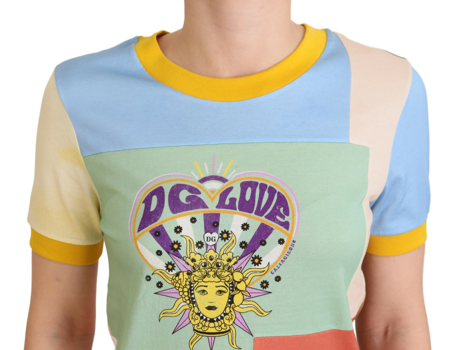 Rundhals-T-Shirt aus Baumwolle mit Patchwork-Print
