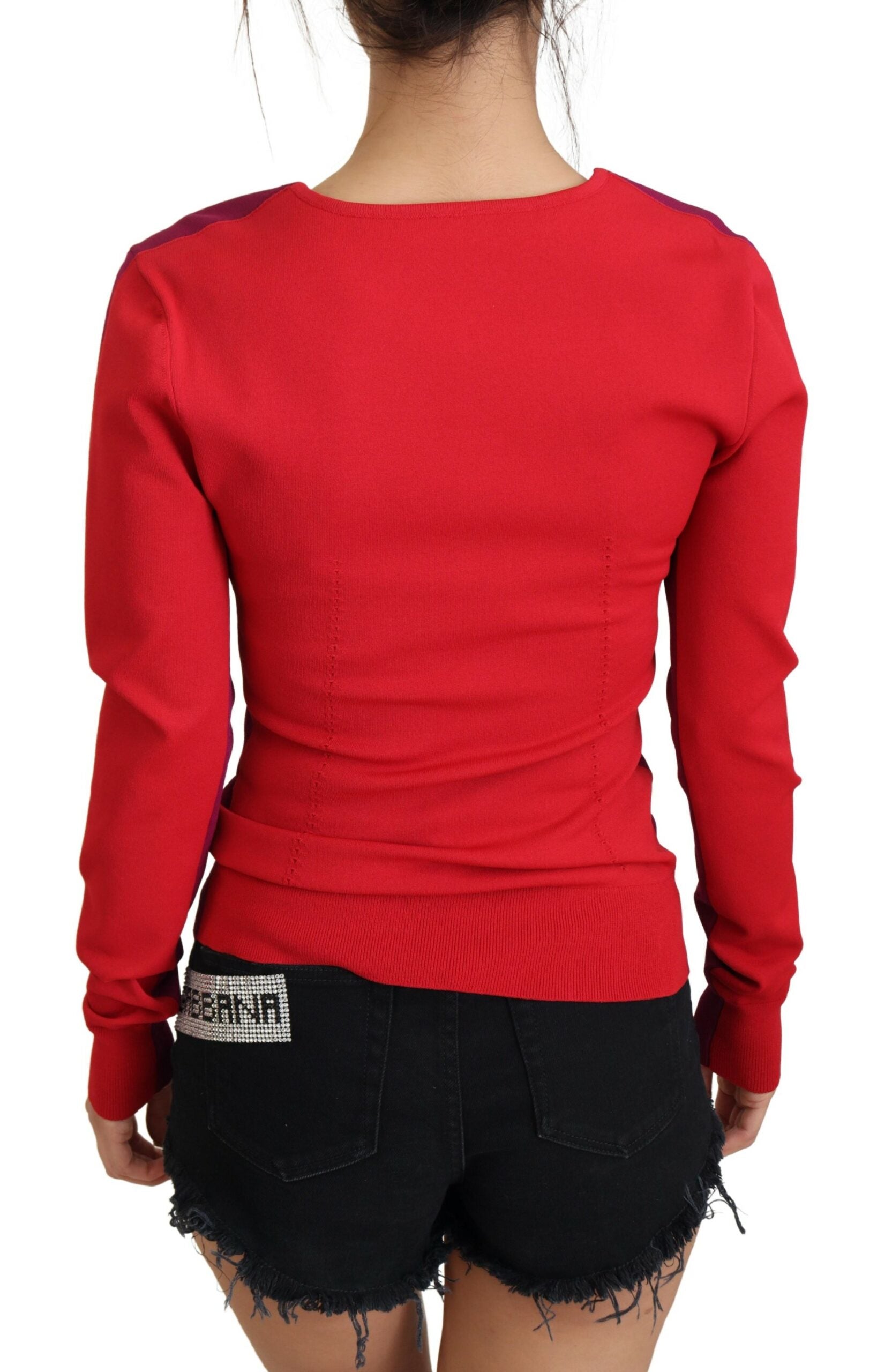 Mehrfarbiger Pullover mit quadratischem Ausschnitt