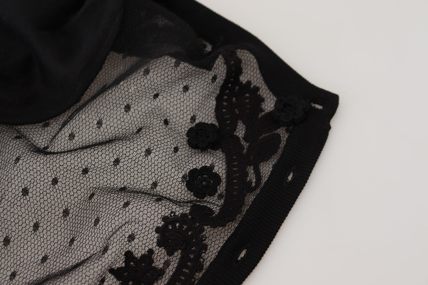 Elegante maglione cardigan in pizzo floreale nero