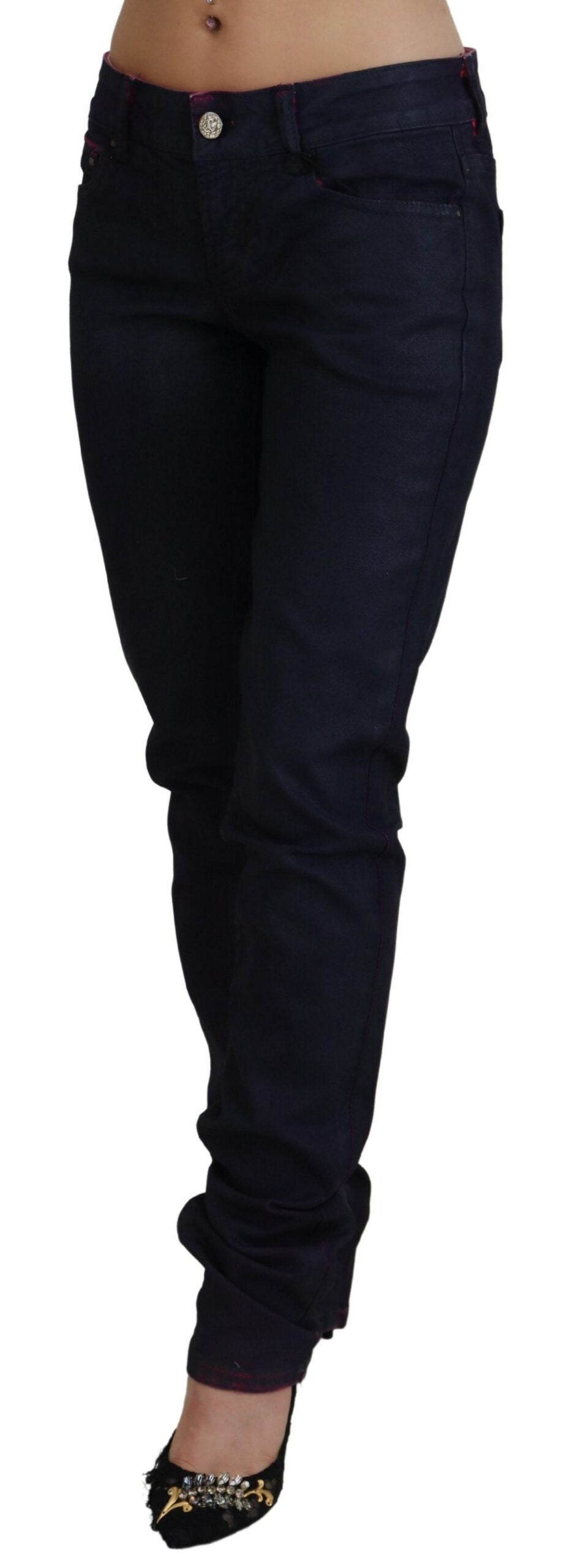 Elegante schwarze Jeanshose mit niedriger Taille
