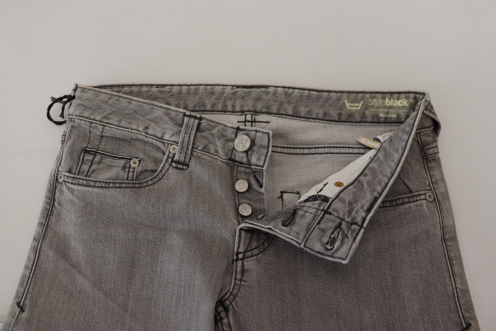 Schicke Skinny-Jeans in Grau mit niedriger Taille