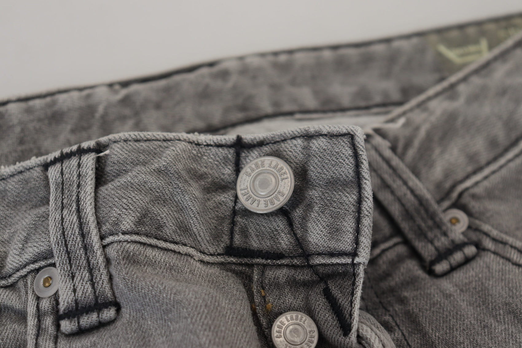 Schicke Skinny-Jeans in Grau mit niedriger Taille