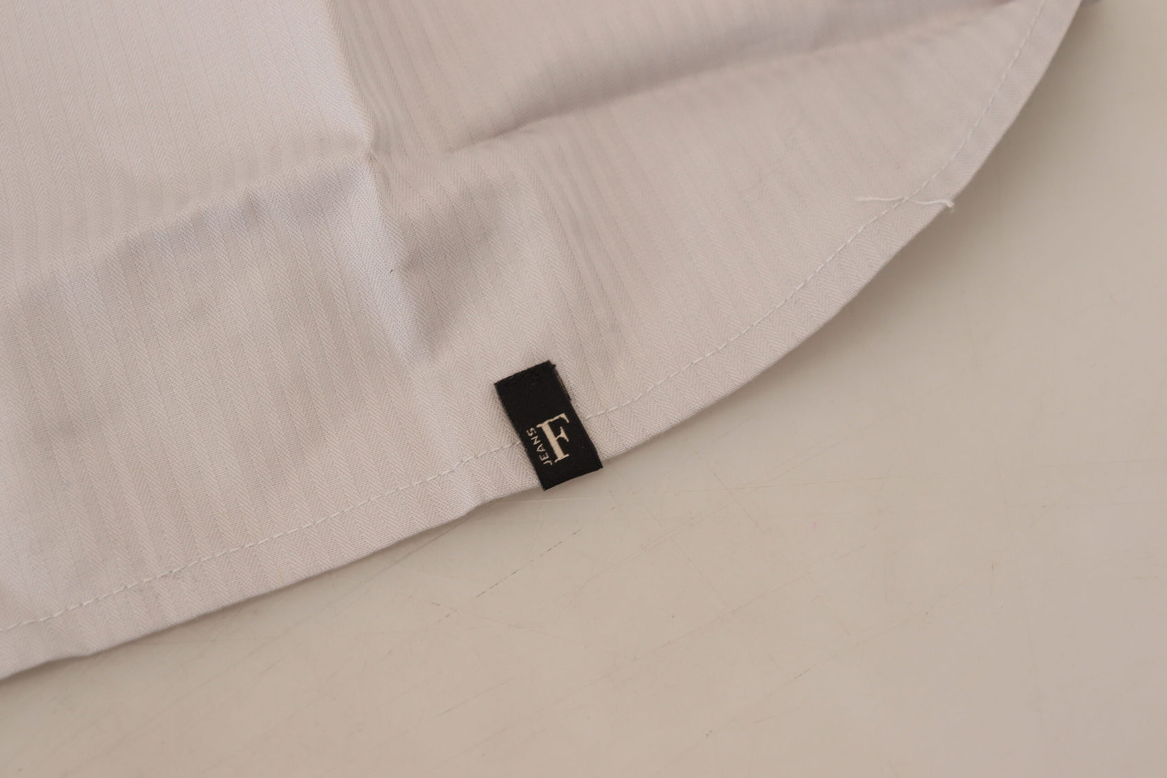 Elegantes ärmelloses Poloshirt aus Baumwolle