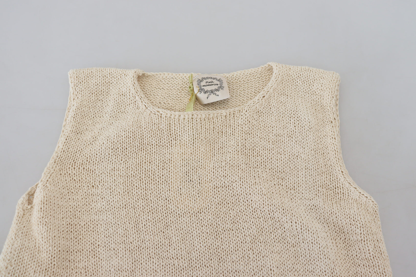 Schickes beiges ärmelloses Tanktop
