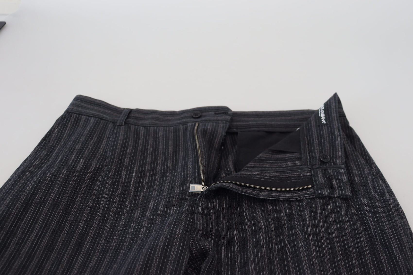 Elegante gestreifte Chino-Anzughose