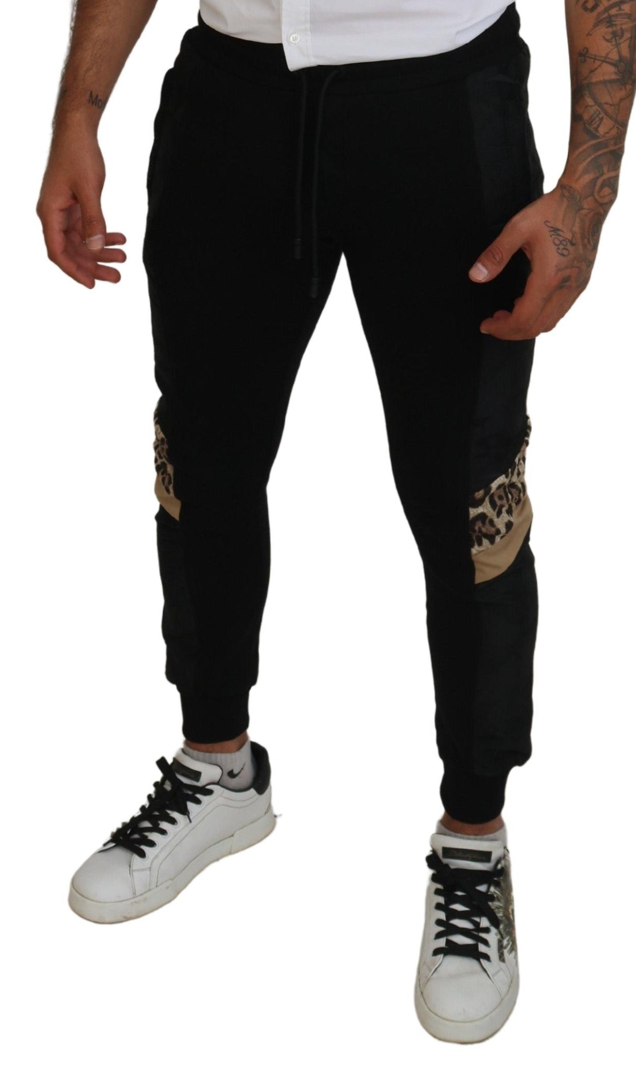 Elegante schwarze Jogginghose für den modernen Mann