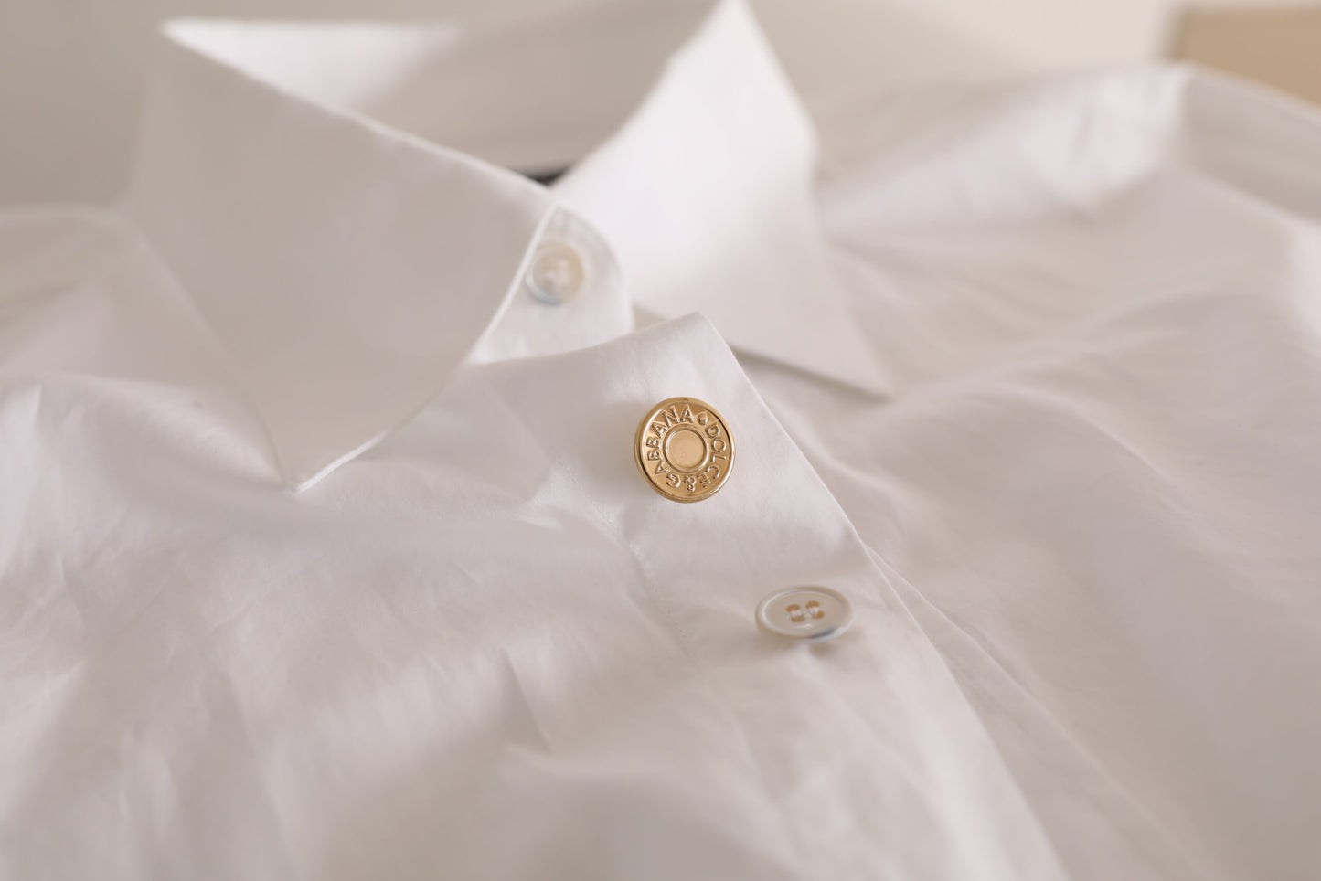 Elegantes weißes formelles Baumwollhemd