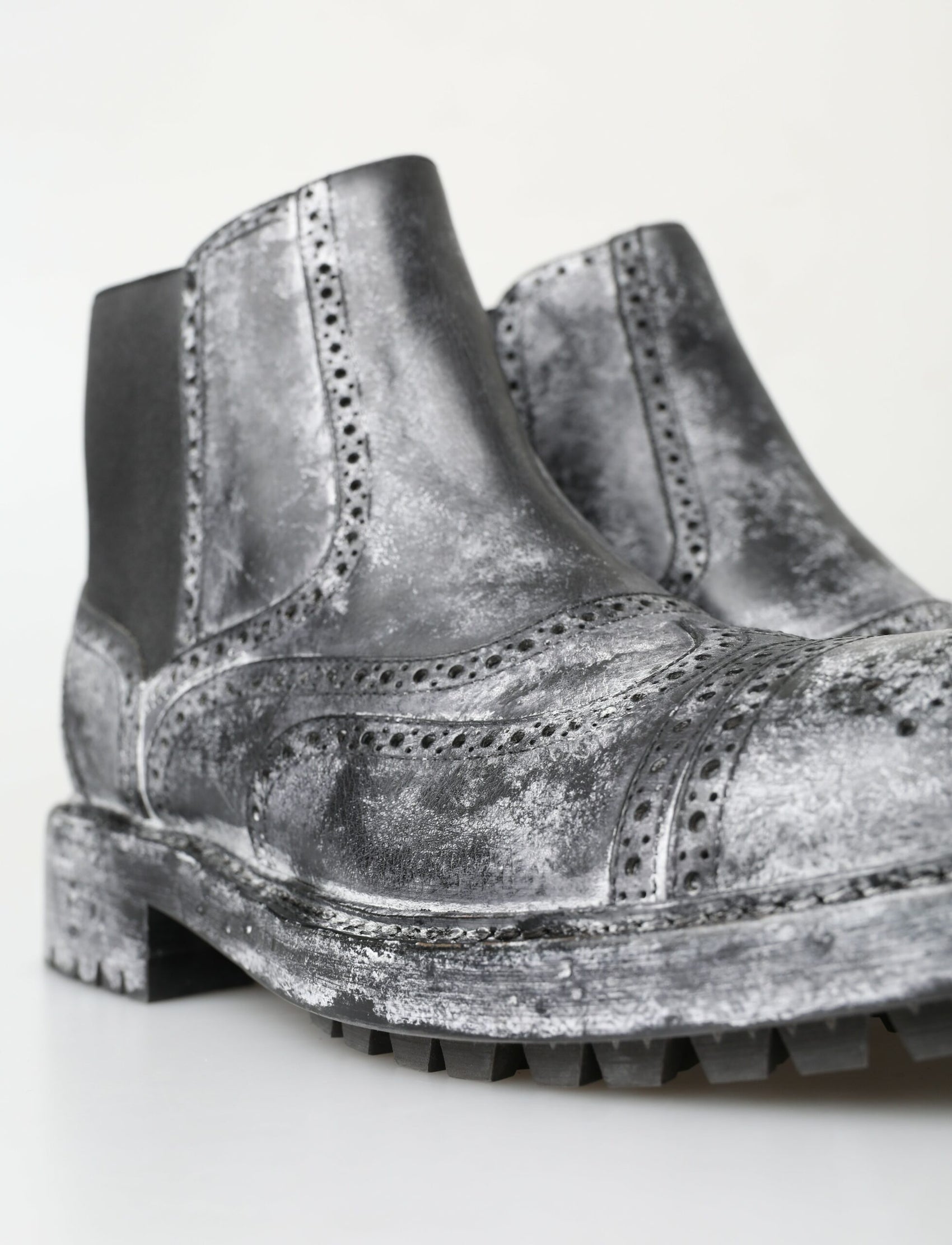 Elegante schwarze Chelsea-Stiefeletten im Fade-Look