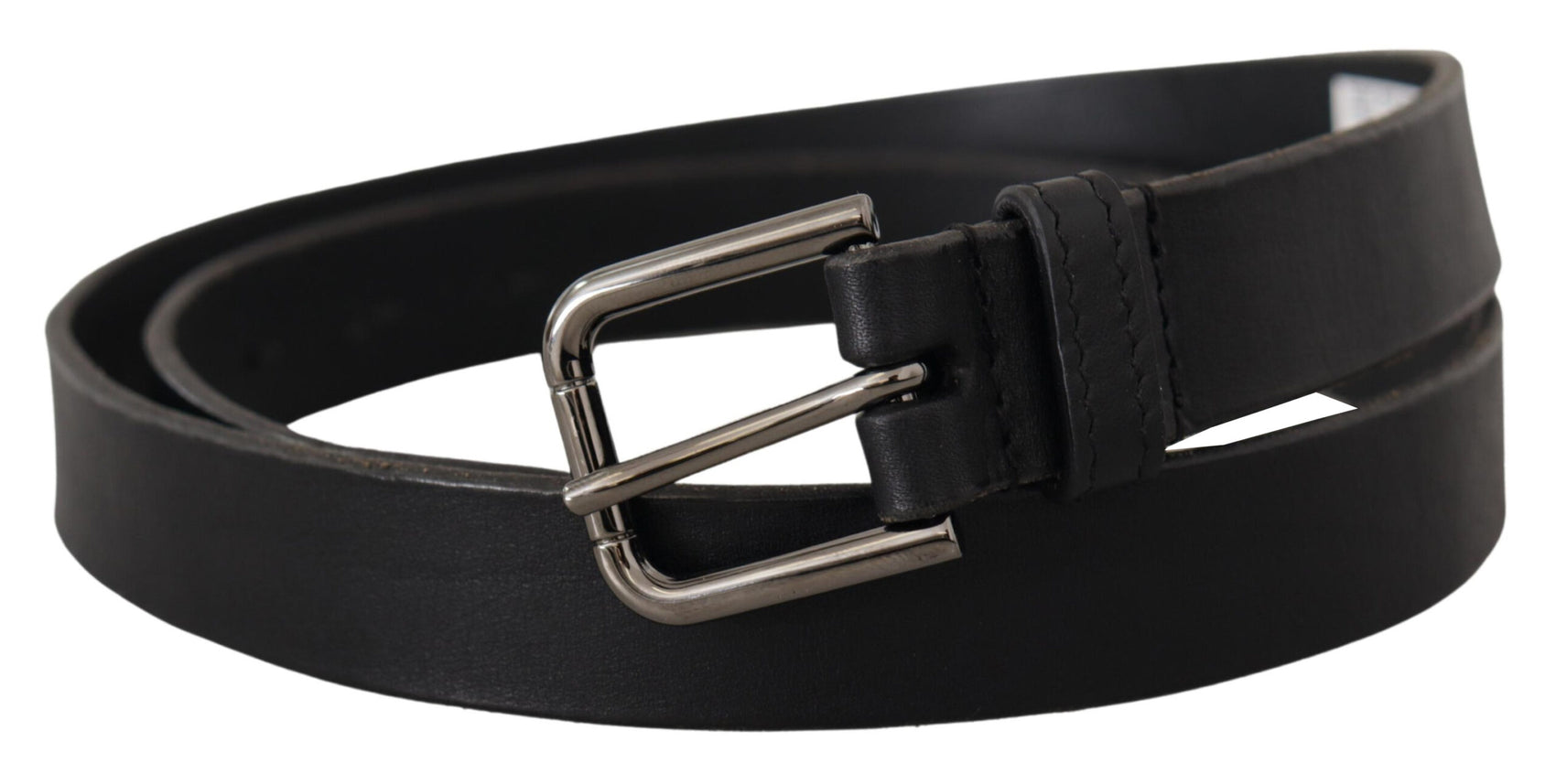Elegante cintura in pelle nera con fibbia in metallo
