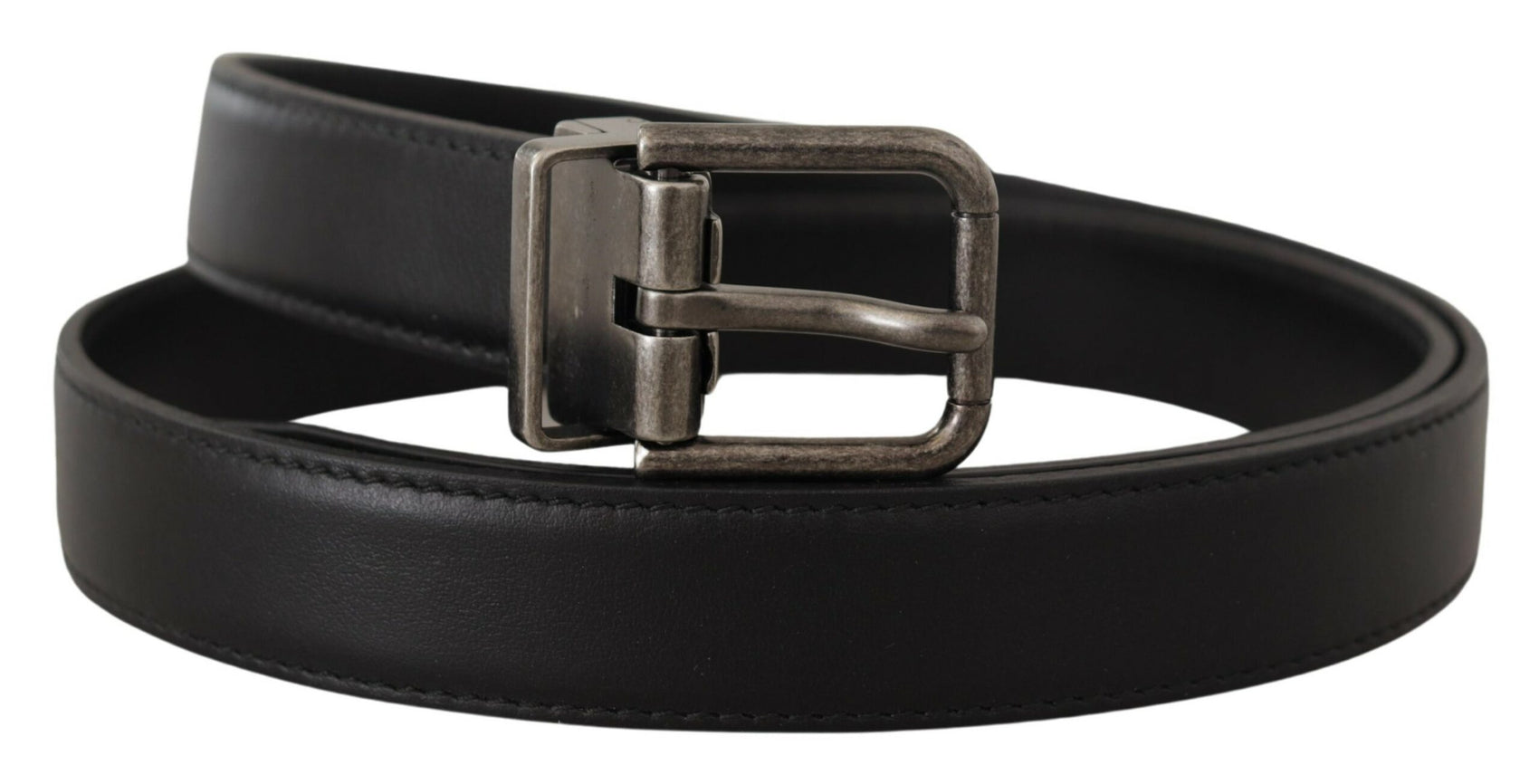 Elegante cintura in pelle nera con fibbia in metallo
