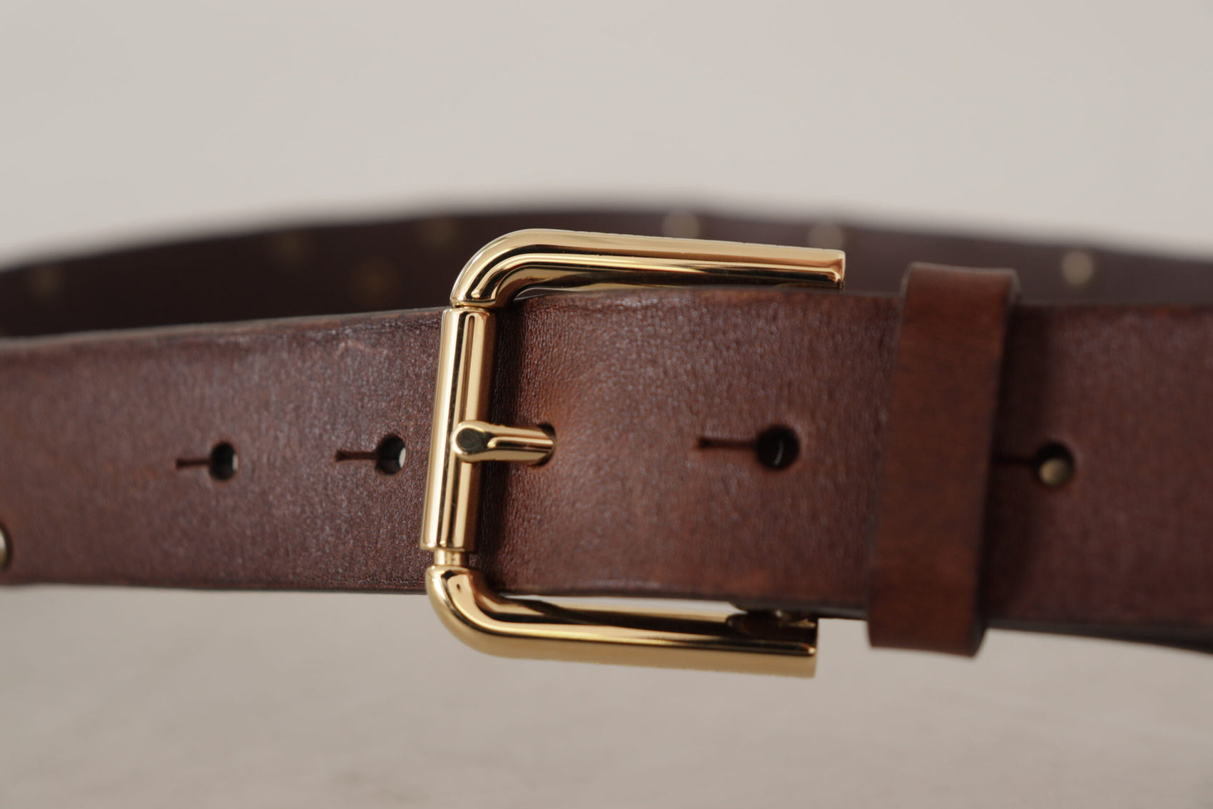 Cintura in pelle elegante con fibbia in metallo