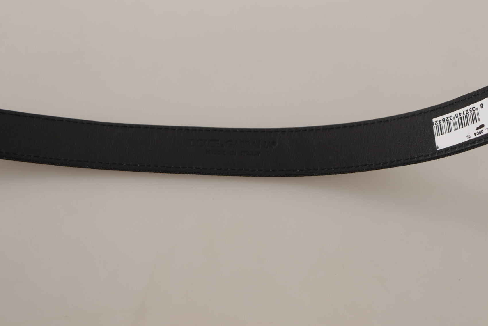 Elegante cintura in tela nera e pelle