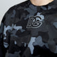 Eleganter schwarzer Camouflage-Pullover