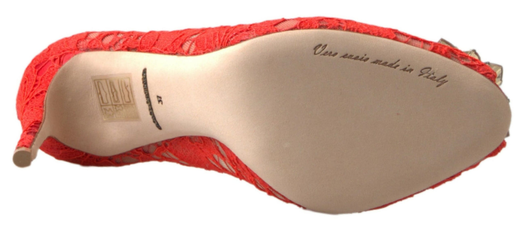 Schicke rote Spitzen-Heels mit Kristallverzierung