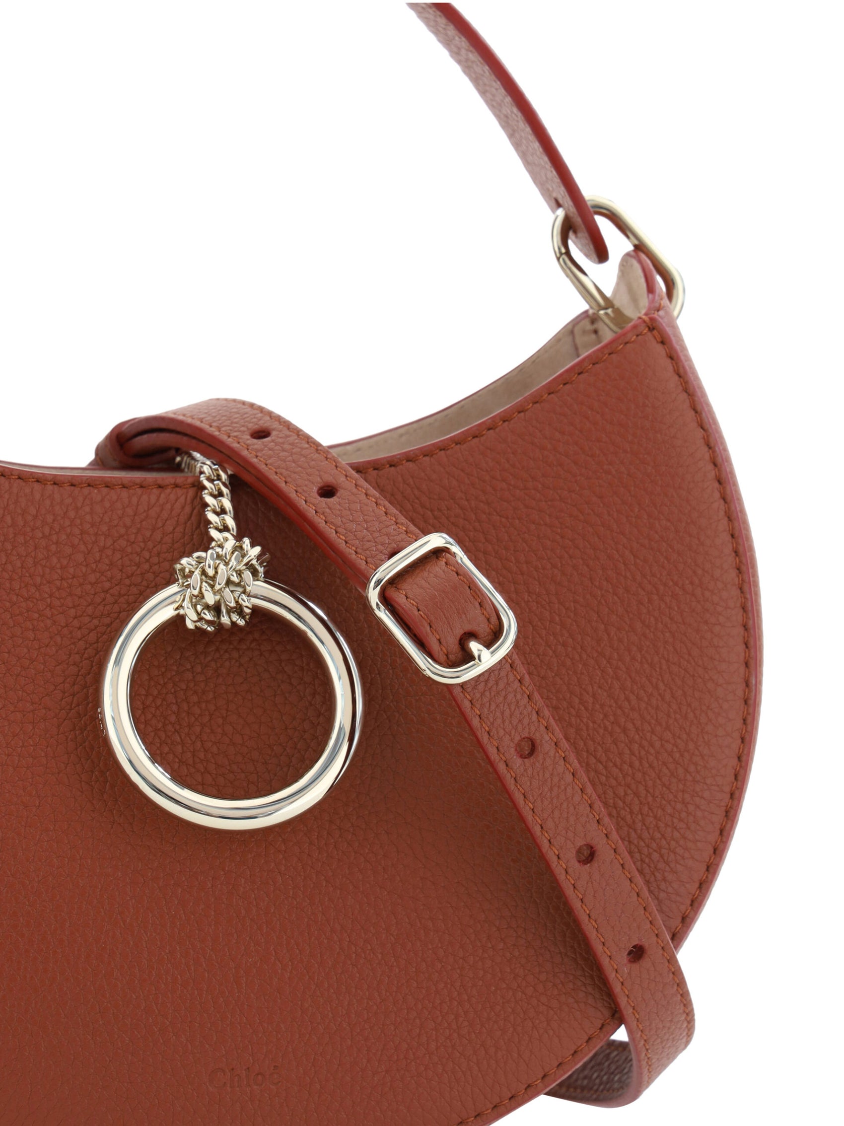 Kleine Arlène-Schultertasche aus Leder in Sepiabraun