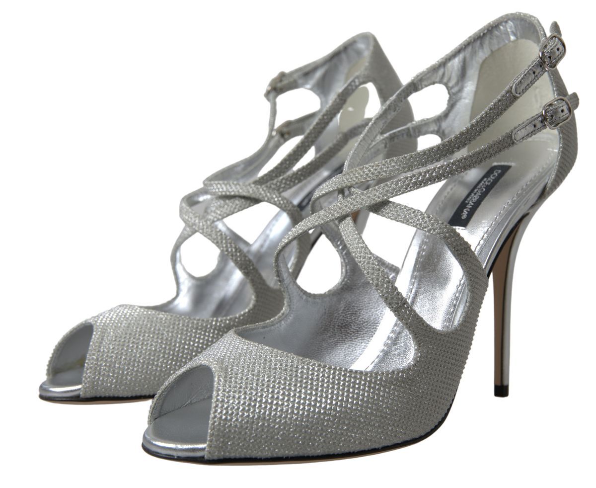Elegante schimmernde silberne High Heels