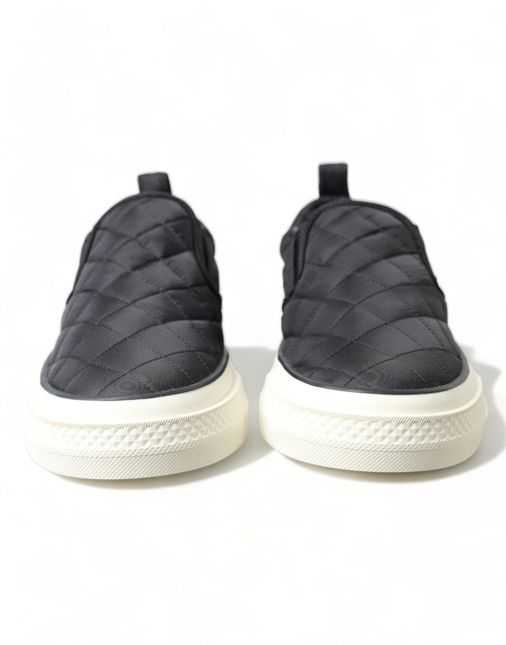 Elegante gesteppte schwarze Canvas-Sneaker