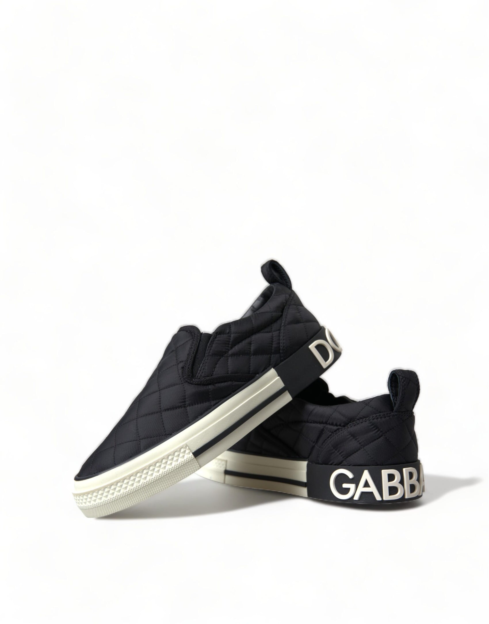 Elegante gesteppte schwarze Canvas-Sneaker