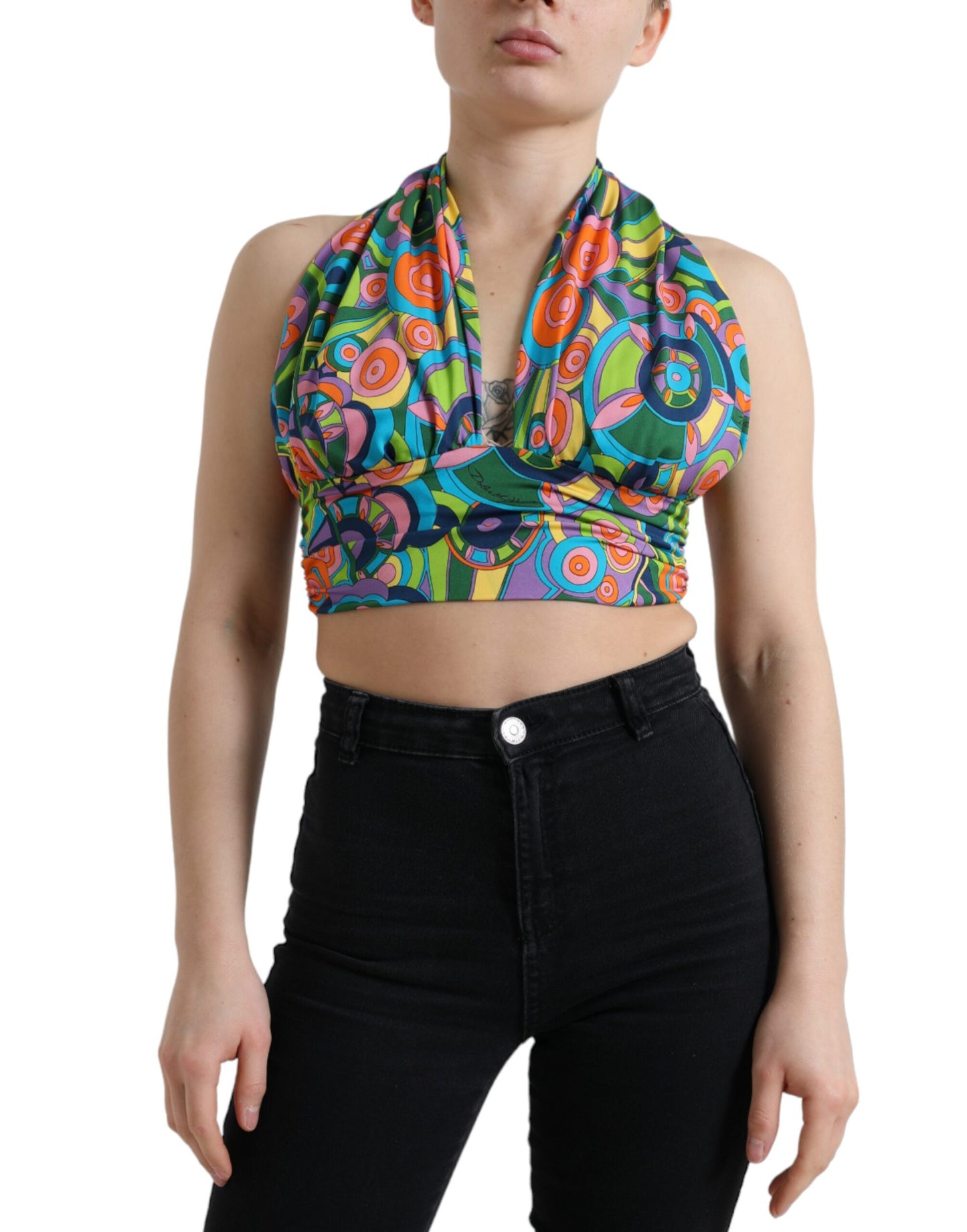 Elegante top corto con scollo all'americana in misto seta
