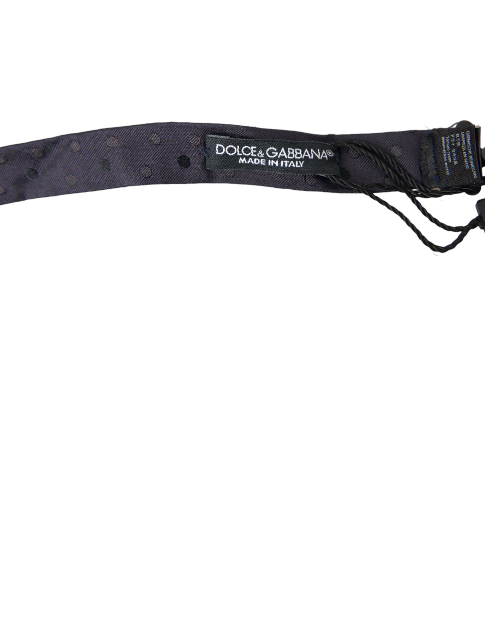 Elegante Seidenfliege mit Punkten