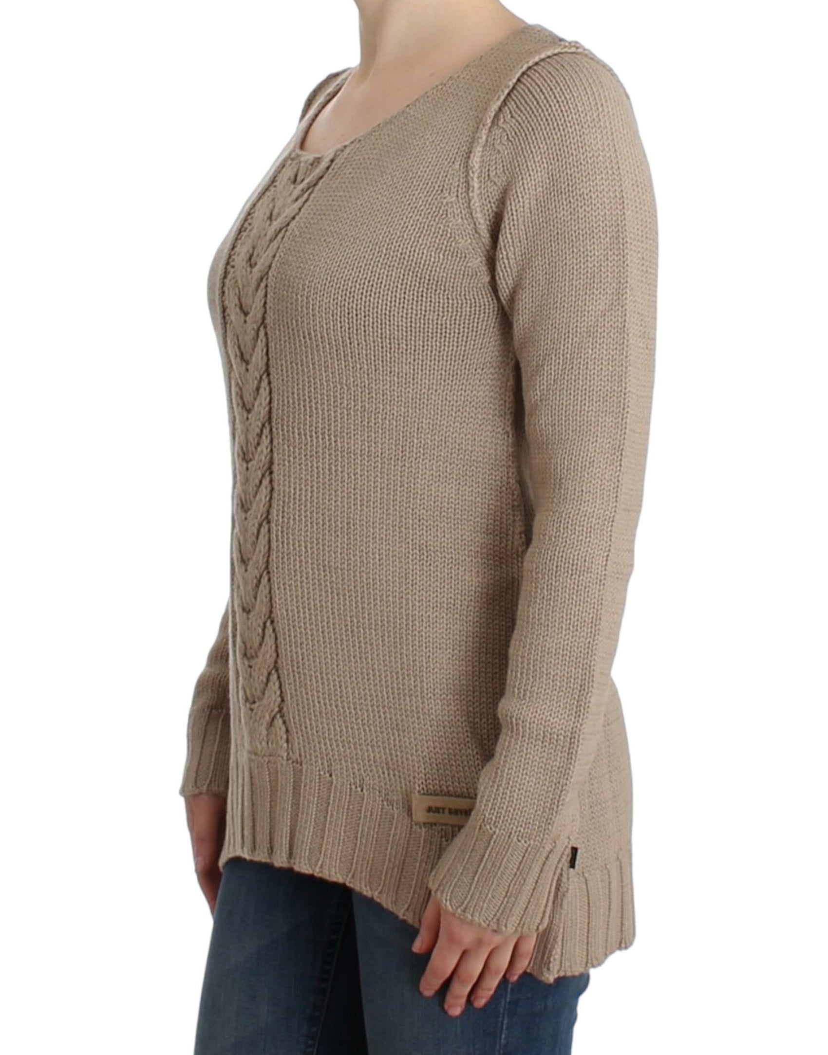 Elegante maglione girocollo lavorato a maglia beige