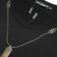 Schickes Rundhals-T-Shirt aus Baumwolle mit Kettendetail