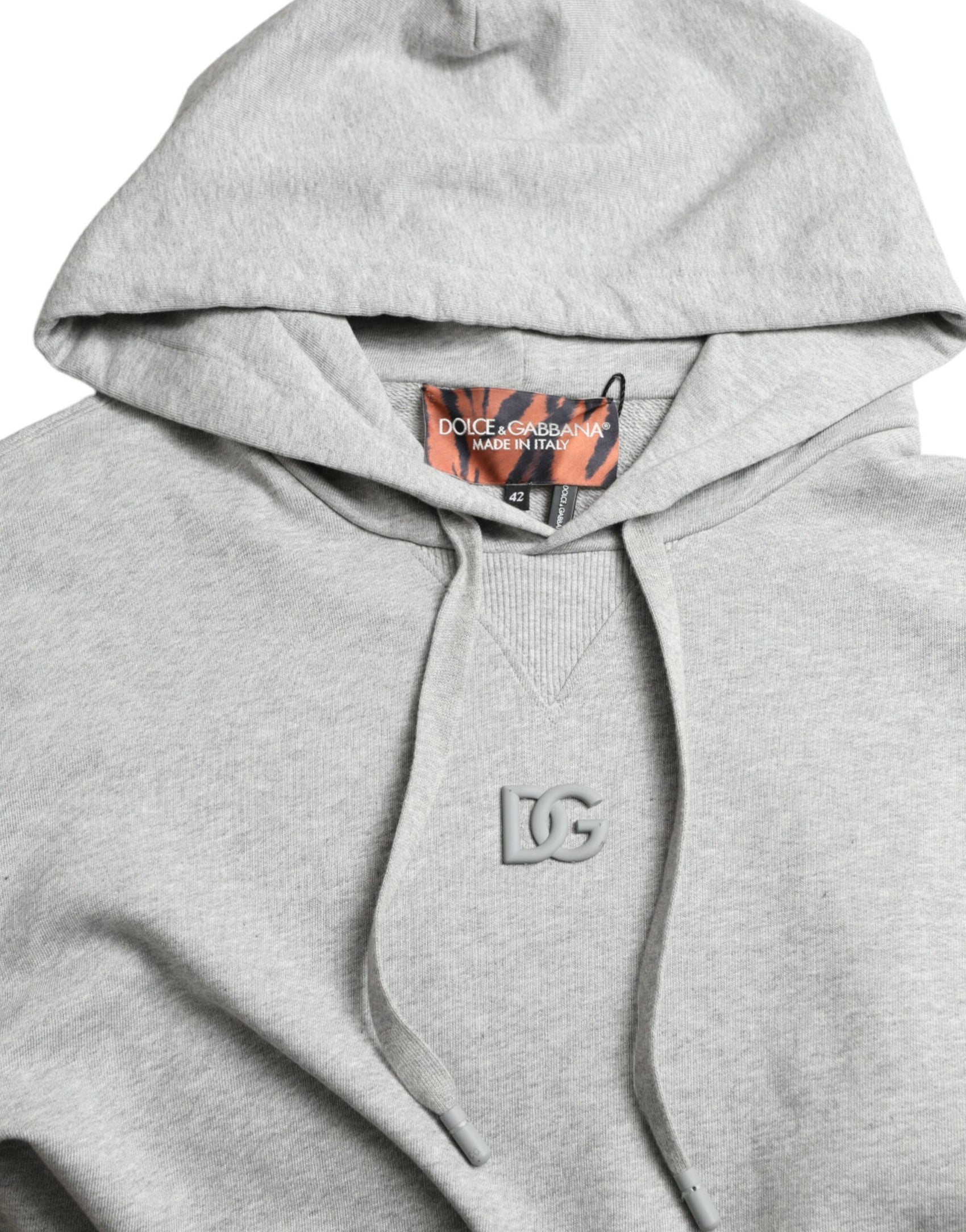 Schicker grauer Baumwollpullover mit Logo und Kapuze