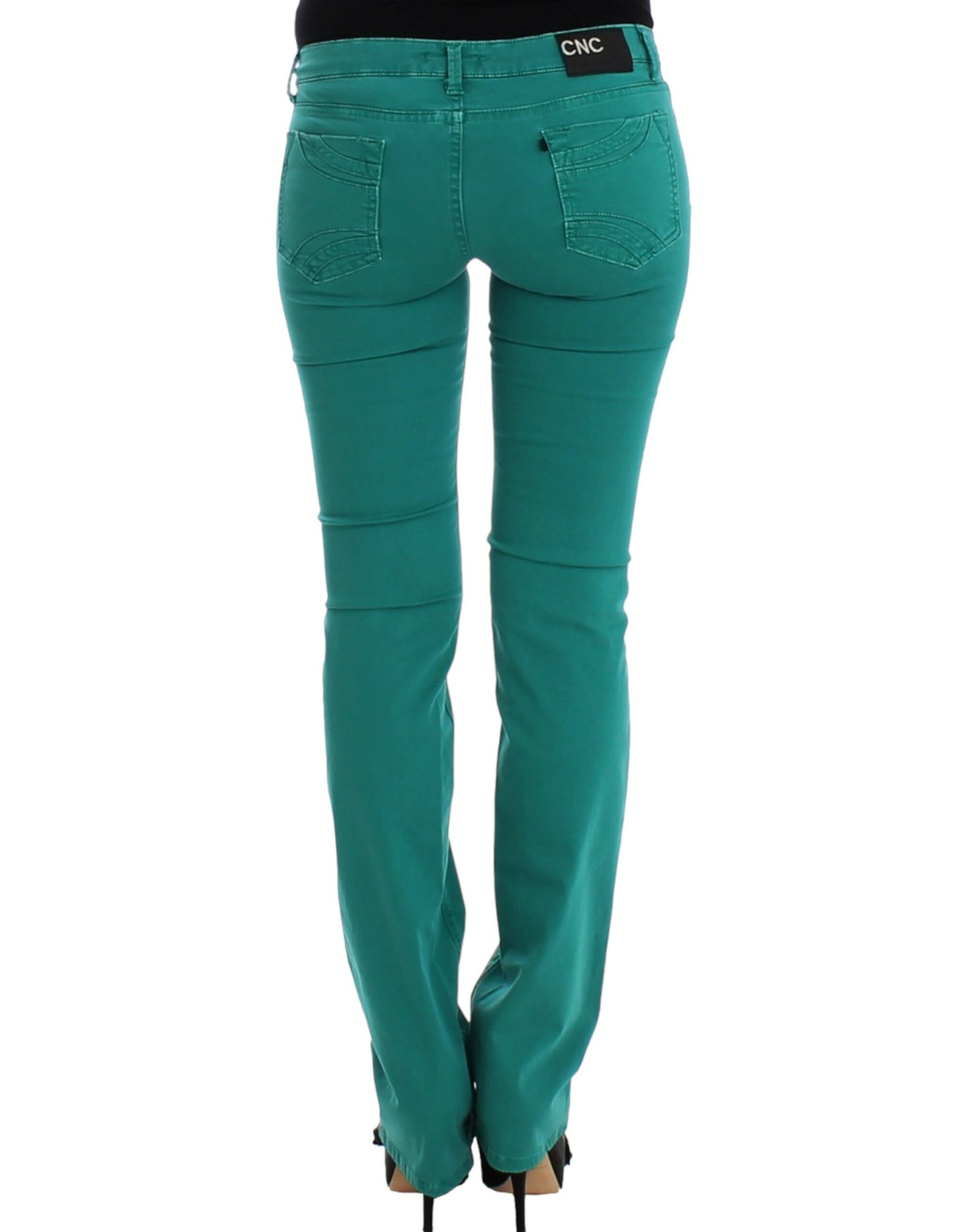 Jeans dritti verdi chic per uno stile sofisticato